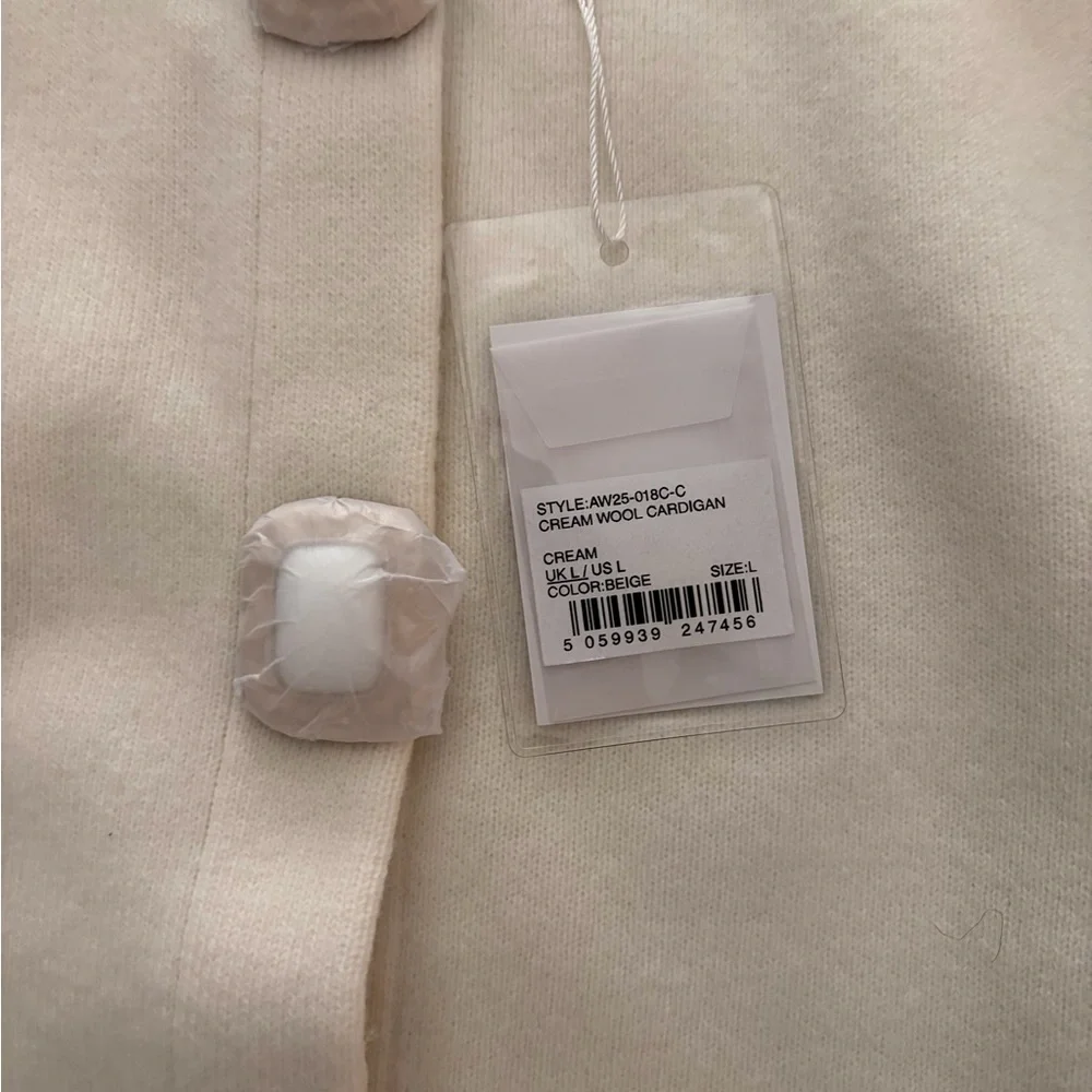 Self-Portrait Cream Cropped Cardigan with Decorative Buckles - Picture 4 of 6